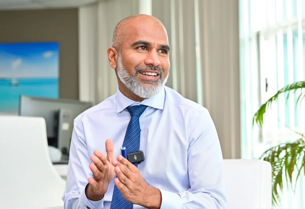 Minister Ismail Shafeeu