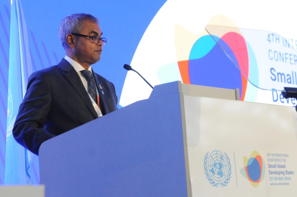 Minister Thoriq ibrahim,