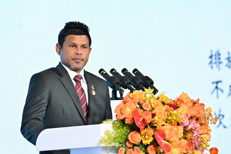 ރައީސުލްޖުމްހުރިއްޔާ ޑރ. މުޙައްމަދު މުޢިއްޒަކީ ބިނާކުރަނިވި ފާޑުކިއުމަށް ޖާގަ ދެއްވާ ބޭފުޅެއް: ނާއިބު ރައީސް