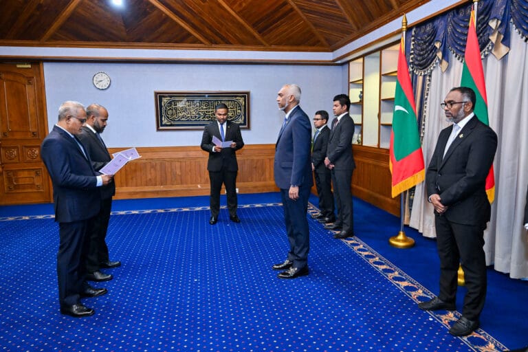 ‎އެންޓި-ކޮރަޕްޝަން ކޮމިޝަނުގެ މެންބަރުކަމަށް 2 ބޭފުޅުން ޢައްޔަން ކުރައްވައިފި