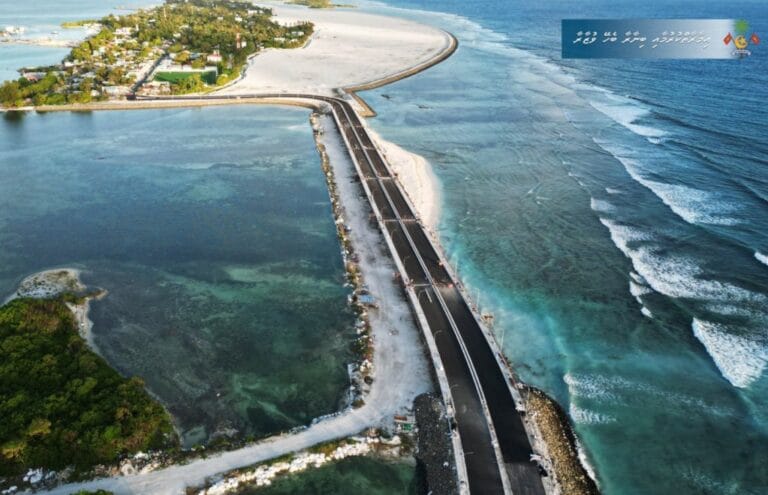 އައްޑޫ ހަންކެޑެ ބުރިޖު އާންމު ދަތުރުފަތުރަށް ހުޅުވާލަނީ މިއަންނަ ހޮނިހިރު ދުވަހު