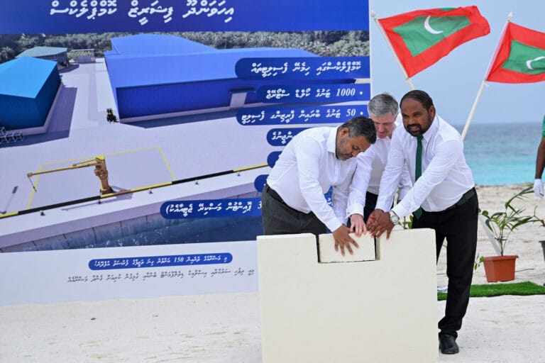 އިހަވަންދޫ ފިޝަރީޒް ކޮމްޕްލެކްސް 1000 ޓަނުގެ ކޯލްޑް ސްޓޯރޭޖަކާއި، 50 ޓަނުގެ ބްރައިން ފްރީޒިންގ ފެސިލިޓީއެއް ޤާއިމްކުރެވޭނެ