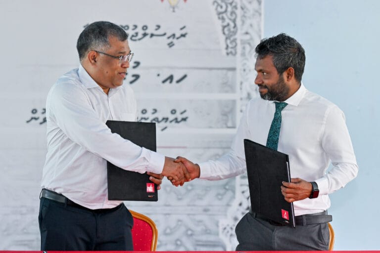 މުރައިދޫ އޭޓީއެމް އެޅުމުގެ އެއްބަސްވުމުގައި ސޮއިކޮށްފި