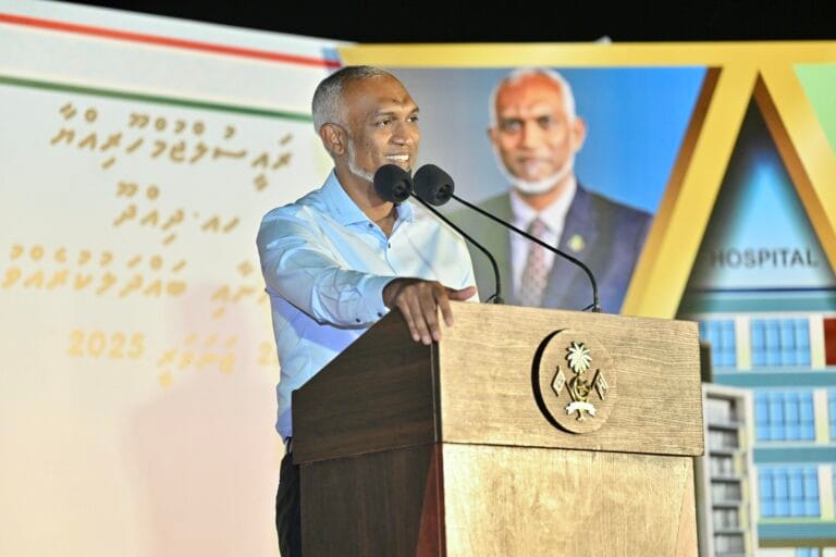ދިއްދޫ އެއާޕޯޓަށް ޖައްސާ މަތިންދާބޯޓުގައި ވަޑައިގަންނަވާނެކަމަށް ރައީސް ވިދާޅުވެއްޖެ