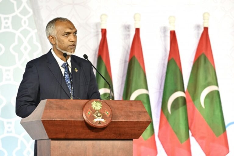 ވަޠަނަށް އުޖާލާ މުސްތަޤުބަލެއް ހޯދައިދިނުމަށް މަސައްކަތްކުރުމަކީ ދިވެހި ރައްޔިތުންގެ އެންމެ މުހިންމު ޤައުމީ ވާޖިބު: ރައީސް