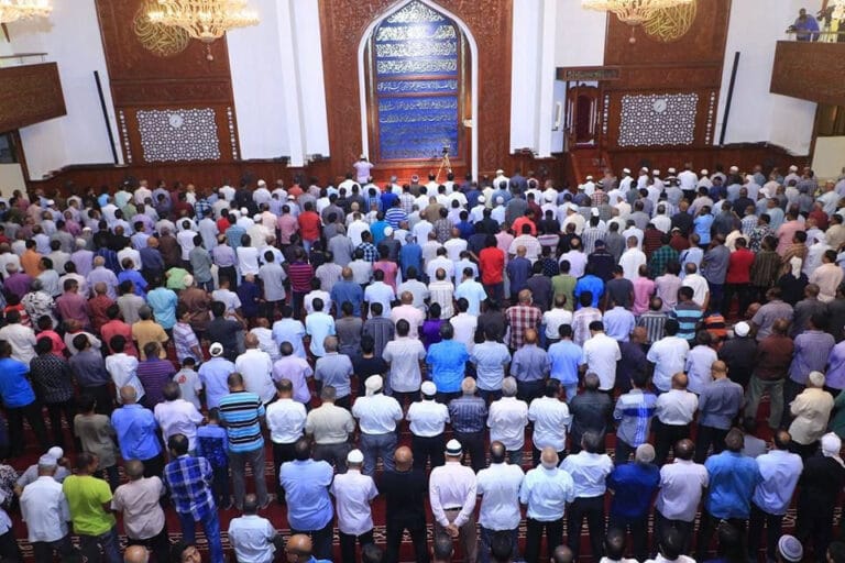 ވިޔަފާރީގެ ފައިދާ އިތުރުކުރުމަށް ވުރެ ރަމަޟާން މަހުގެ މަތިވެރި މަޤްޞަދަށް އިސްކަންދެއްވާ: ޚުޠުބާ