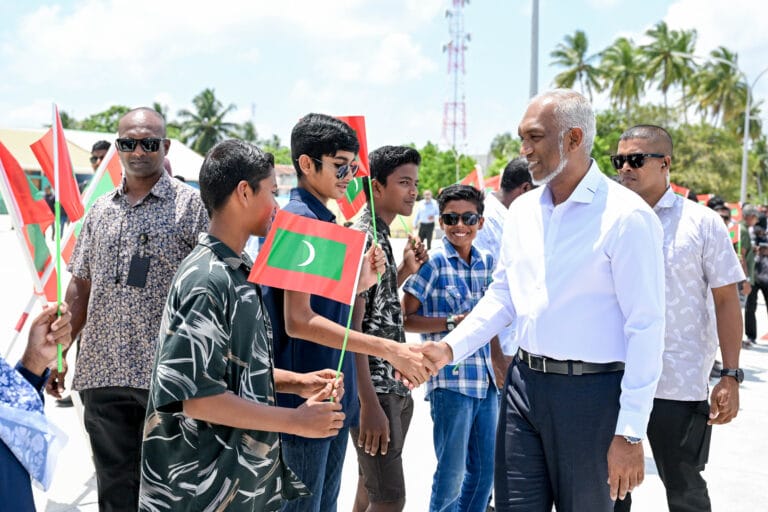 ރައީސްއަށް ވީޑިއޯ މެދުވެރިކޮށް ސުވާލު ހުށަހެޅުމުގެ ފުރުޞަތު ހުޅުވާލައްވައިފި