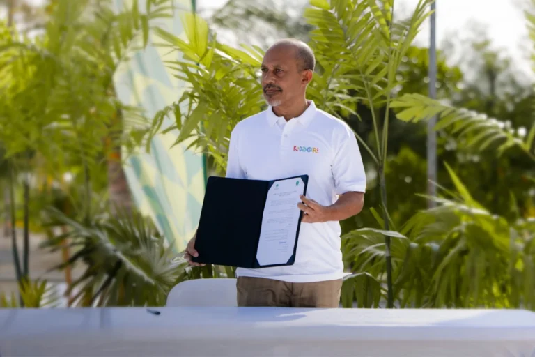 އެޗްޑީސީން އެއް މިލިއަން ގަސް އިންދުމުގެ މަޝްރޫޢު ފަށައިފި