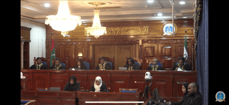 މެންބަރުން ޕާޓީ ބަދަލުކުރުމުން ގޮނޑި ގެއްލޭ މައްސަލަ ކުރިއަށް ގެންދަން ނިންމައިފި