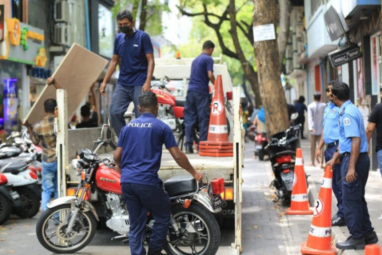 މާލޭ މަގުތަކަށް ދޫކޮށްފައިވާ 460 އަށްވުރެ ގިނަ އުޅަނދު ނަގައިފި