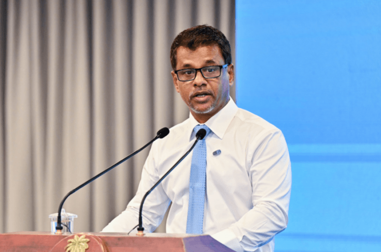 އެއްވެސް ޚިދުމަތަކުން އާސަންދަ ކަނޑައެއް ނުލަން އިތުރަށް ފުޅާކުރީ: ނާޒިމް