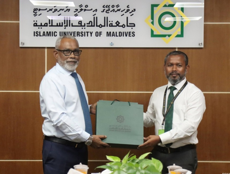 ރައްޔިތުންގެ މަޖިލީހުގެ މެމްބަރުންނަށް ގާނޫނީ ދާއިރާއިން ޑިގްރީ ފުރުޞަތު ހުޅުވައިލައިފި