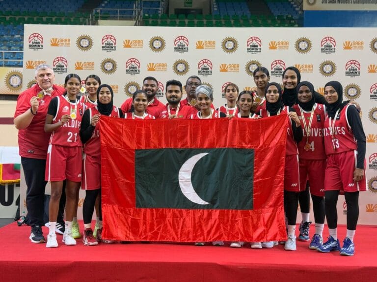 އަންހެން ބާސްކެޓްބޯޅަ ޓީމަށް ސާބާ މުބާރާތުން ތާރީޚީ ރިހި މެޑަލް!
