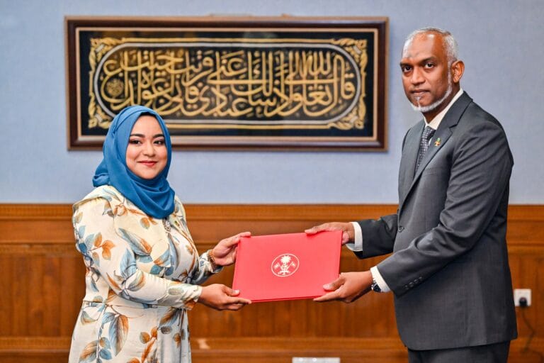 ވަޒީފާއާބެހޭ ޓްރައިބިއުނަލްގެ މެންބަރުކަމަށް ޙިކުމާ ޢައްޔަންކުރައްވައިފި