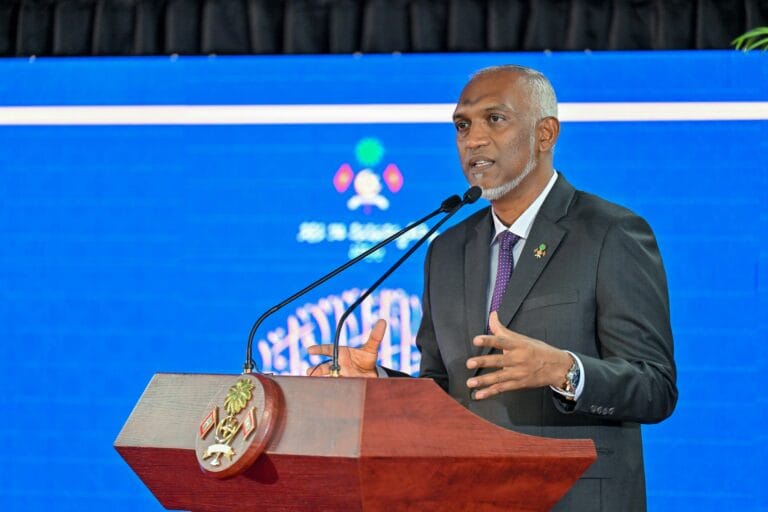 ރައްޔިތުން ގުޅިގެން ގިނަ ޙާފިޡުންތަކެއް ޤައުމުގައި އުފެއްދުމަށް މަސައްކަތްކުރުމަށް ރައީސް ގޮވާލައްވައިފި