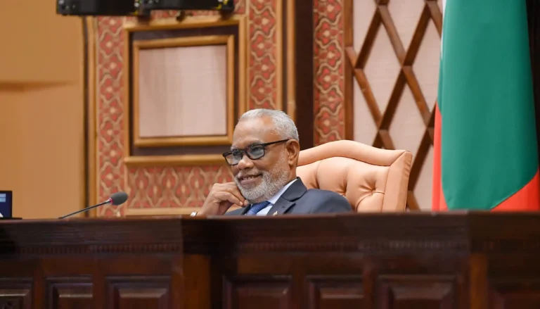 މަޖިލީހުގެ މަސައްކަތްތައް ކުރިއަށްދާ ގޮތް ރައްޔިތުންނަށް ހާމަކުރާނަން އެއީ ރިޔާސަތުގެ އަސާސީ ޒިންމާއެއް: ޢަބްދުއްރަޙީމް