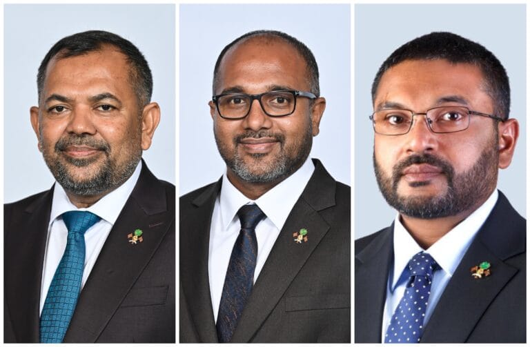 ގައްސާނާއި ޒަމީރު އަދި އިހުސާން މަޖިލީހަށް ހާޒިރުކުރަނީ
