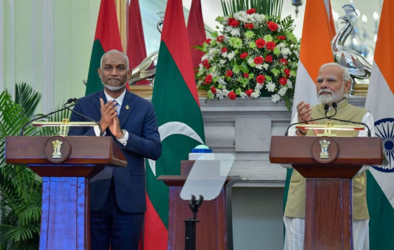 އިންޑިއާއާއި ރާއްޖެއާ ދެމެދު ކުރެވޭ ވިޔަފާރީގައި ދެ ގައުމުގެ ފައިސާ ބޭނުންކުރެވޭނެ