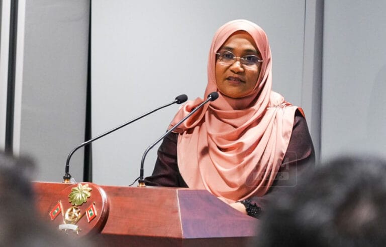 ދައުވާކުރަން ނިންމީ މަންމައެއްގެ ހައިސިއްޔަތުން ދަރިންގެ ރައްކާތެރިކަމަށްޓަކައި