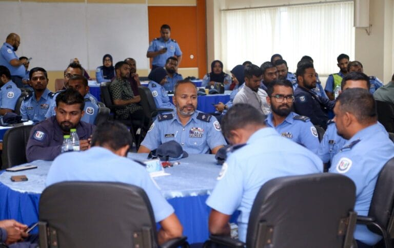 ސްކޭމްތަކުން ހޯދާ ފައިސާ އެކައުންޓުން ނެގުމުގެ ކުރިން ފްރީޒް ކުރުމުގެ ބާރު ފުލުހުންނަށް