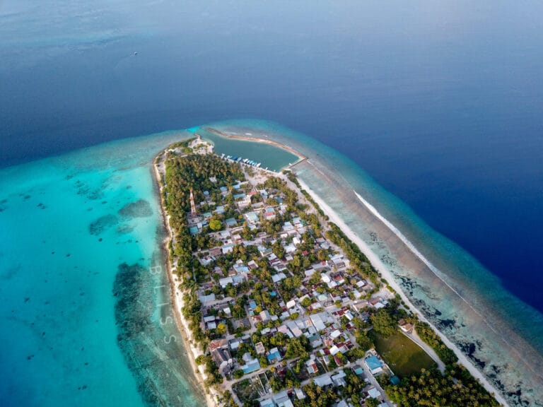 ދިގުރަށުން ފަތުރުވެރިންތަކެއް ބޭލުވި މައްސަލަ ބަލަނީ
