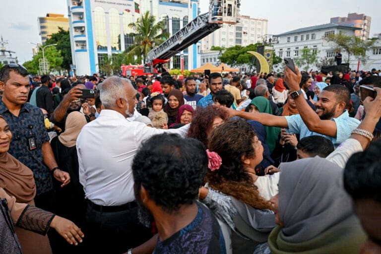 ޢީދު ކުލަގަދަކޮށް ފާހަގަކުރުމަށް އެހީވި ފަރާތްތަކަށް ރައީސްގެ ޚާއްސަ ޝުކުރު