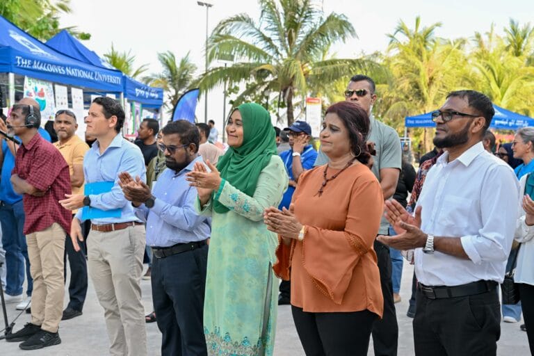 މެޑަމް ސާޖިދާ ފަހި ޞިއްޙަތު ހެލްތު ފެއާ ހުޅުއްވައިދެއްވައިފި