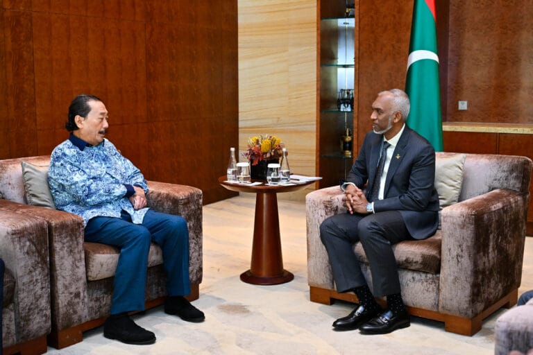 ބަރޖާޔާ ކޯޕަރޭޝަން ބަރހާދްގެ ފައުންޑަރ އަދި އެޑްވައިޒަރ، ރައީސް އަރިހަށް އިޙުތިރާމުގެ ޒިޔާރަތެއް ކުރައްވައިފި