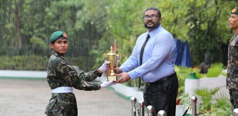 ސިފައިންގެ ވަޒީފާއާ އަލަށް ގުޅުނު ޒުވާނުން ތަމްރީނުވެ ނިމިއްޖެ