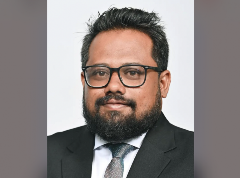 ޕީސީބީގެ ރައީސްކަމަށް އަނަސް އައްޔަނު ކުރުމަށް މަޖިލީހުން ރުހުން ދީފި