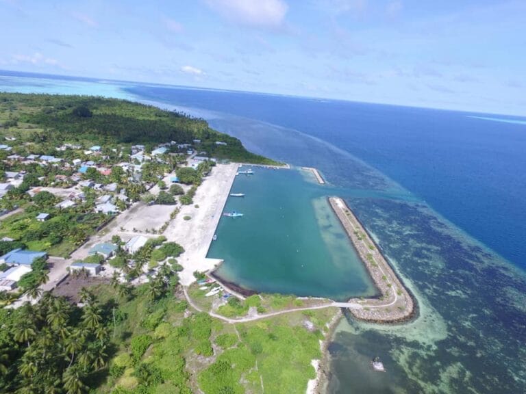 ފުލުހުންގެ ހައްޔަރުގައި ހުއްޓައި ފިލި މީހަކު ތިން މަހަށް ޖަލަށްލުމަށް ހުކުމްކޮށްފި