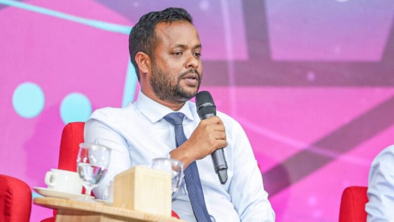 އެއްބަސްވުމާއެއްގޮތަށް އައްޑޫ އެއާޕޯޓްގެ މަގު ހެދޭނެ ގޮތް ވެއްޖެ