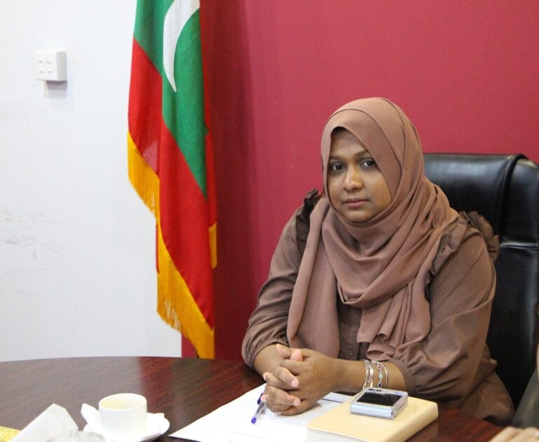 މުޒާހަރާތައް ލައިވްކުރުމުގައި އުސޫލާ ޚިލާފުވާނަމަ ފިޔަވަޅު އަޅަނީ