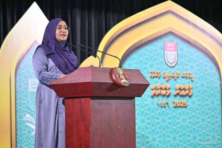 ޤުރްއާނުގެ އިރުޝާދަށް އަމަލުތައް ބައްޓަންކުރަން ސަމާލުކަން ދޭންޖެހޭ: މެޑަމް ސާޖިދާ