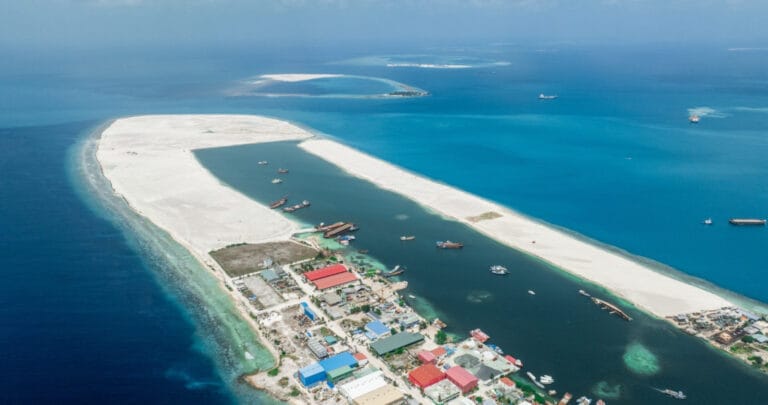 ތިލަފުށީގައި ކްލިނިކެއް ހިންގާނެ ބަޔަކު ހޯދަނީ