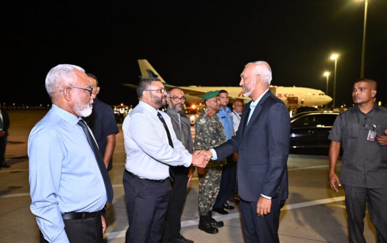 ފަތުރުވެރިކަން އިސްތިހާރުކުރުމަށް ލިވަޕޫލާއެކު ކުރިއަށްގެންދާ ކެމްޕެއިން ފެށުމަށް ރައީސް އިނގިރޭސިވިލާތަށް