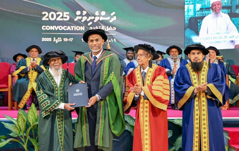 އިސްލާމިކް ޔުނިވަރސިޓީގެ އޮނަރަރީ ޑޮކްޓަރޭޓް ފަޟީލަތުއްޝައިޚް އިސްމާއިލް މުހައްމަދަށް އަރުވައިފި