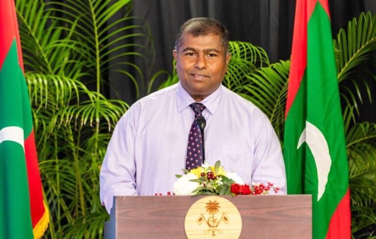 މާދަރީ ބަހަކީ އެބައެއްގެ ދެމިތިބުމާ ގުޅިފައި އޮތް އެއްޗެއް: މިނިސްޓަރ އާދަމް ނަސީރު