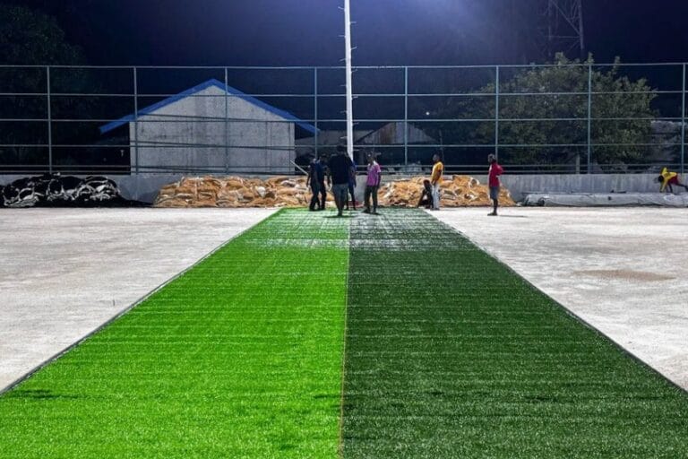 ކޮނޑޭ ފުޓްސަލް ދަނޑުގައި ޓާފް އަޅަން ފަށައިފި