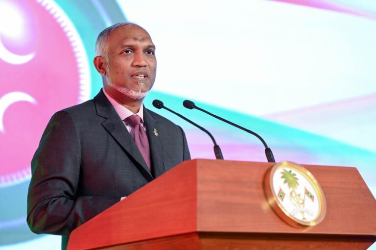 އިޓަލީ ވިލާތުގެ ޖުމްހޫރީ ދުވަހުގެ ތަހުނިޔާ ރައީސް ފޮނުއްވައިފި