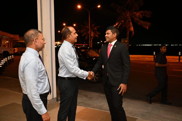 ބްލޫ ޕްލެނެޓް އެލަޔަންސްގެ ޚާއްޞަ ދައުވަތަކަށް ރައީސުލްޖުމްހޫރިއްޔާގެ ނައިބު ހަވާއީއަށް ފުރާވަޑައިގެންފި