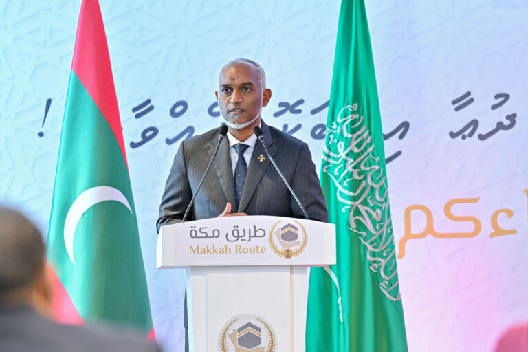 މައްކާ ރޫޓާއެކު ރާއްޖެއިން ފުރާއިރު ސައުދީ އިމިގްރޭޝަންގެ ކަންކަން ނިމޭނެ: ރައީސް