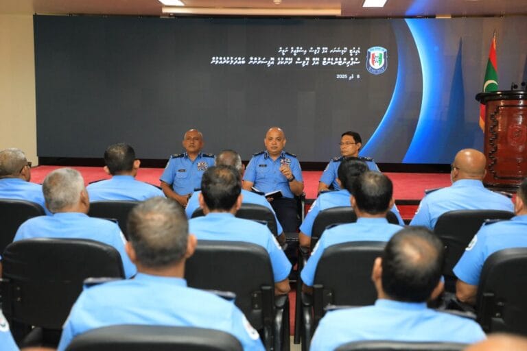 ފުލުހުންނަށް ވެސް ގޮންޖެހުންތަކާ ކުރިމަތިވާނެ، އެކަމަކު ނިންމުންތައް ނިންމުމަށް އަވަސް އަރުވާލައިގެން ނުވާނެ: ނަވީން