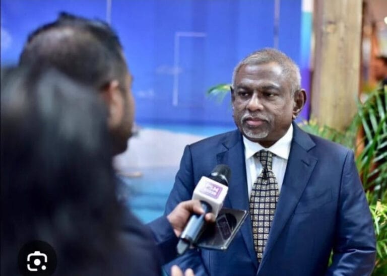 ސަންލޭންޑު ނަޒީރު އަވަހާރަވެއްޖެ