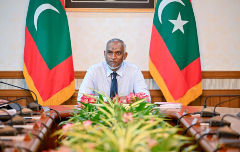 ދުޢާއަކީ ކޮންމެ ރައްޔިތެއްވެސް ﷲގެ އޯގާވަންތަކަމުގައި ލަހައްޓަވައި ތާއަބަދުމެ ވިޔަވަތިކަން ދެއްވުން: ރައީސް