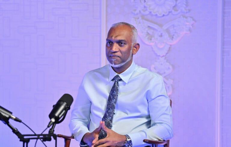 “ވާނުވާ ބަންދު”ގައި ތިބޭ މީހުން ޓެގް އަޅުވާފައި ދޫކޮށްލެވޭތޯ އެބަބަލަން : ރައީސް