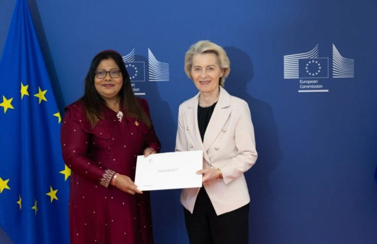ރާއްޖެއިން އީޔޫއަށް ކަނޑައެޅި ސަފީރު އުރުސުލާއަށް ފަތްކޮޅު އަރުވައިފި