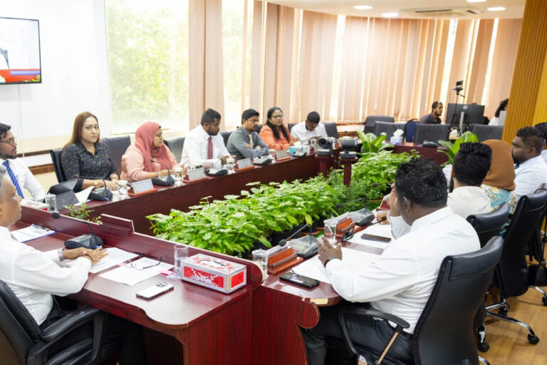 ސިޓީ ކައުންސިލްގެ ހަފްލާތަކުގައި ދުފާތަކެތި ބޭނުންނުކުރަން ނިންމައިފި