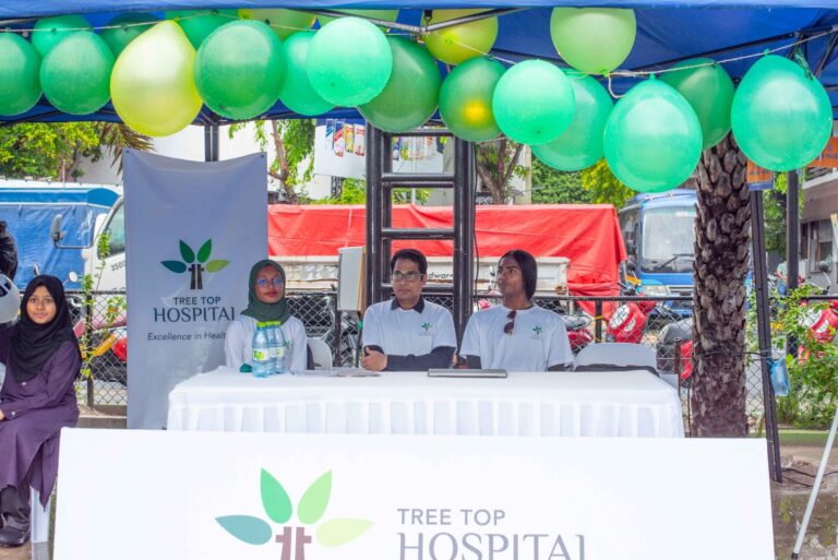 ދުންފަތުގެ އިސްތިޢުމާލު ނުކުރާ ދުވަސް ފާހަގަ ކުރުމަށް ބޭއްވި ޚާއްސަ ހަރަކާތުގައި ޓްރީ ޓޮޕް ހޮސްޕިޓަލުން ބައިވެރިވެއްޖެ