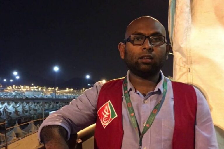 ބްރޯޑްކޮމްގެ އެސްޖީ އަކަށް ޔާމީން އިދުރީސް